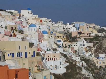 (santorini.jpg)