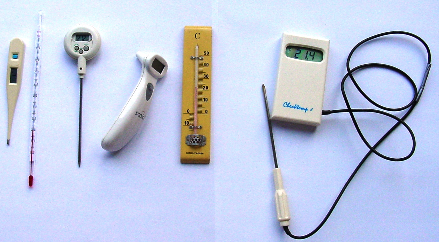 (./datoteke/termometri_skupaj.png)