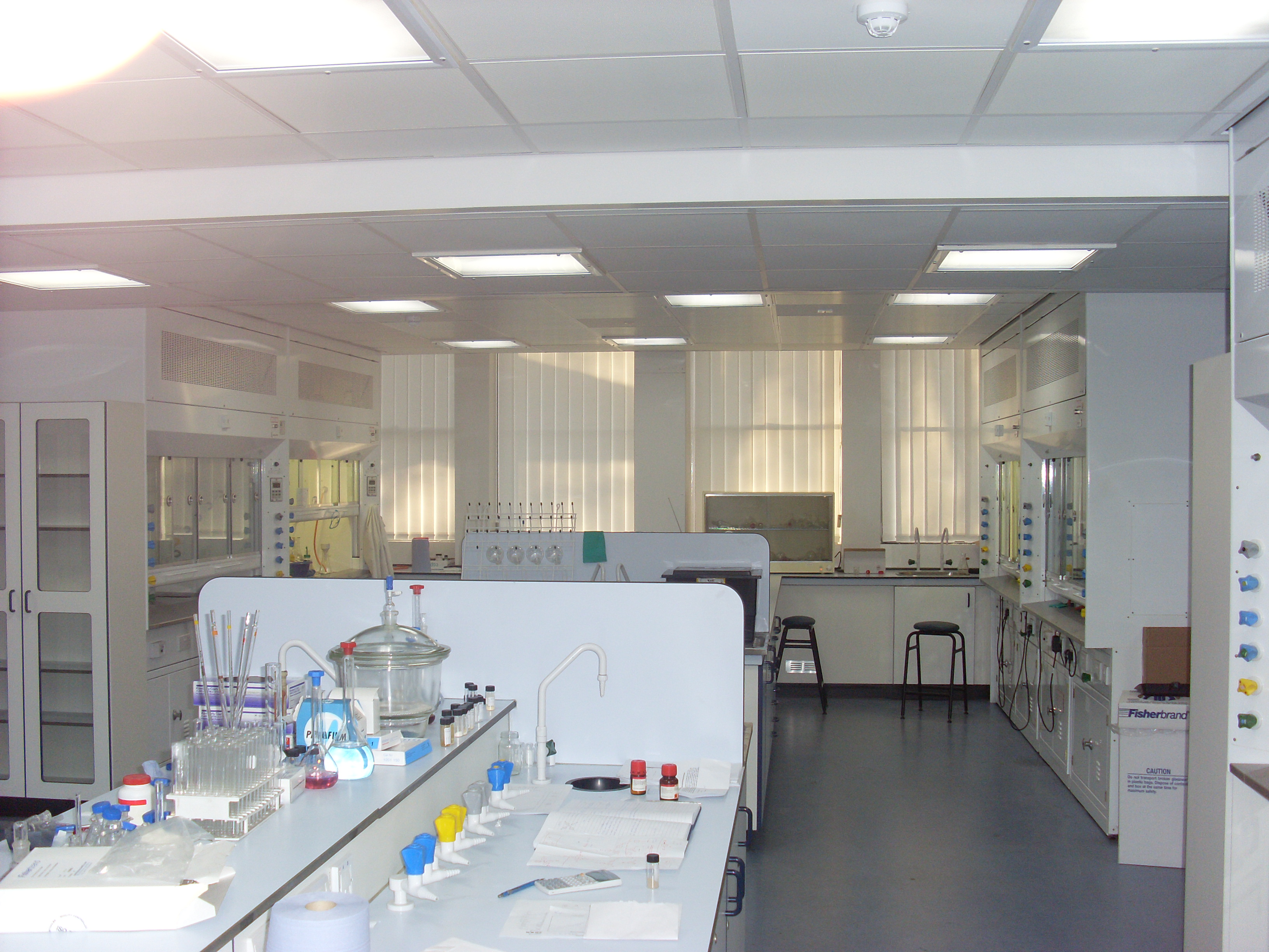 (ang_laboratorij.jpg)