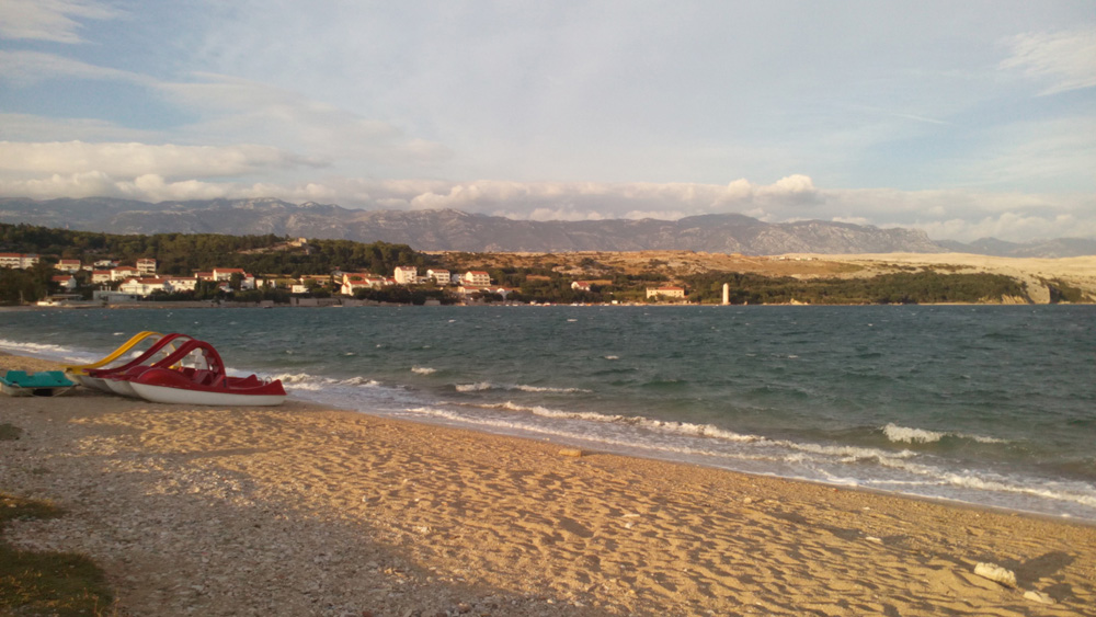 (http://www.nauk.si/materials/6909/src/IMG_20160806_191924.jpg)